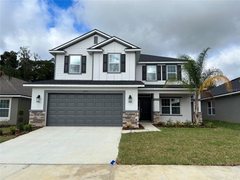 Modern craftsman home exterior Tampa - Premier Contractors FL