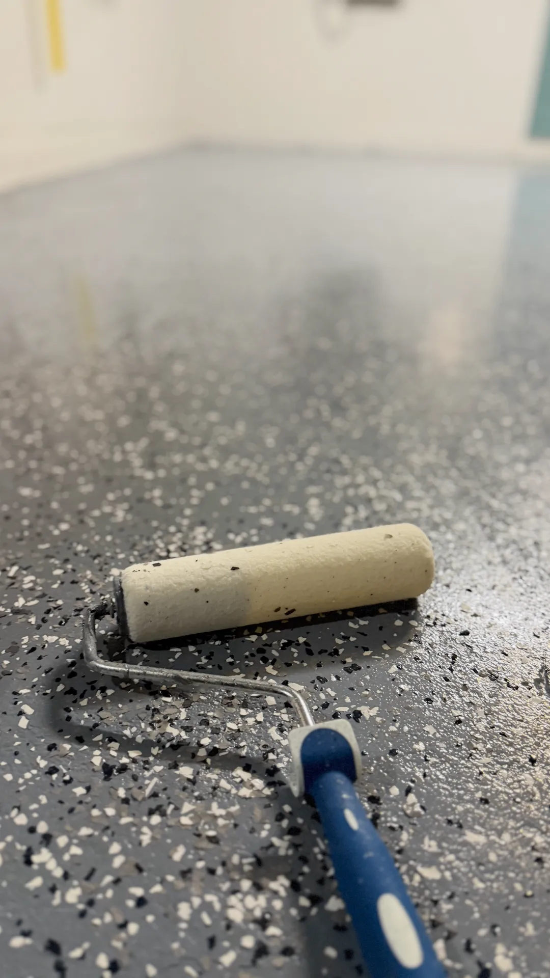 Decorative epoxy flake floor St. Pete FL - Premier Contractors FL