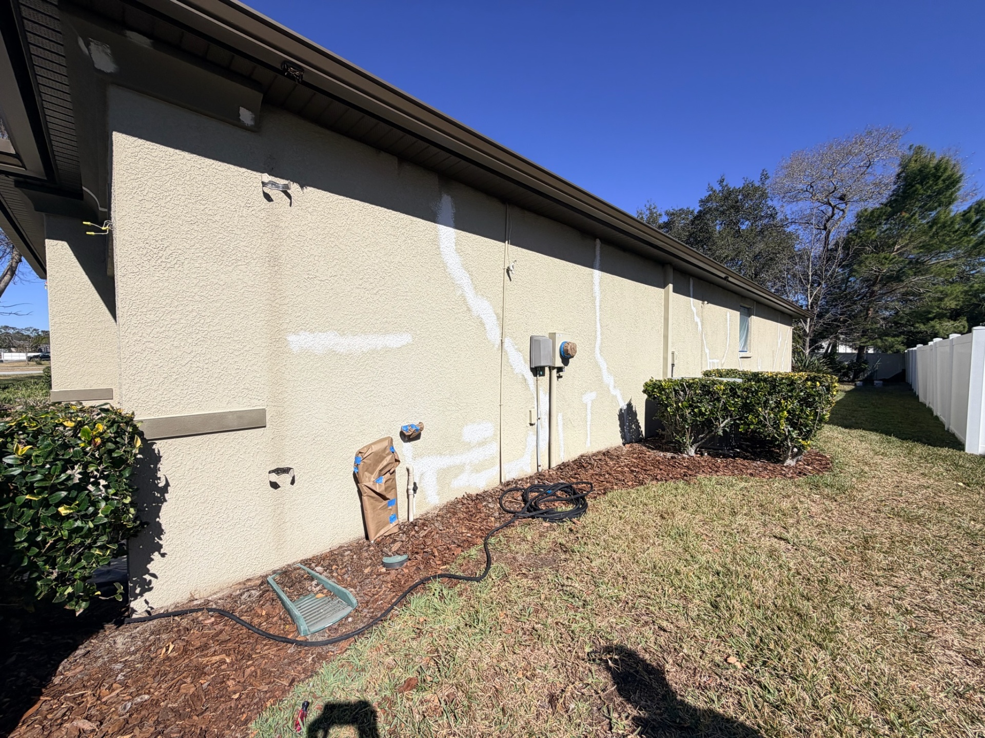 Exterior surface preparation and crack repair Tampa - Premier Contractors FL
