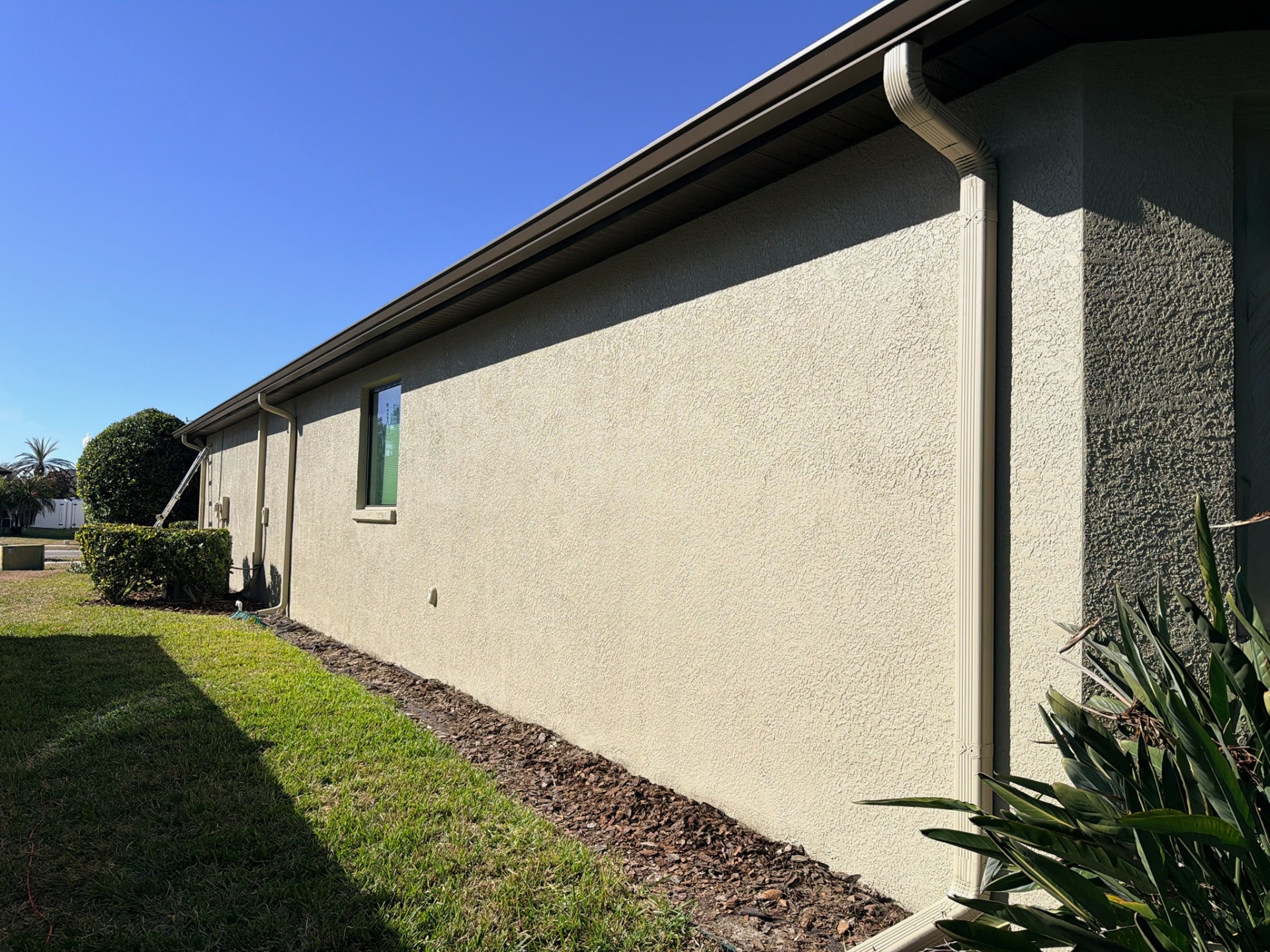 Finished exterior wall painting Clearwater - Premier Contractors FL